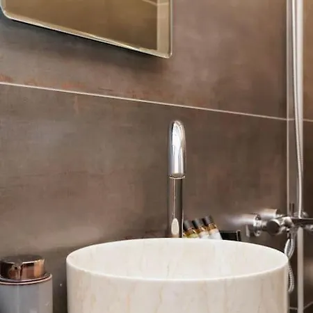 Apartman Elaida - Studio,θέα θάλασσα & βουνό,μάνη Szkutári