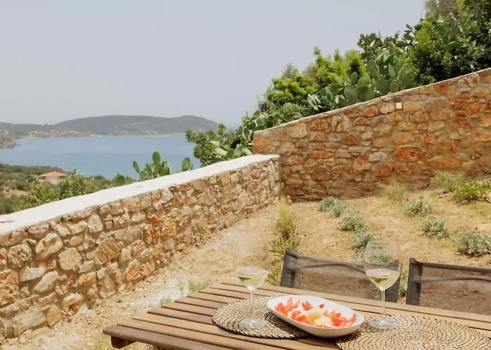 Elaída - Studio,θέα θάλασσα&βουνό,μάνη Skoutárion